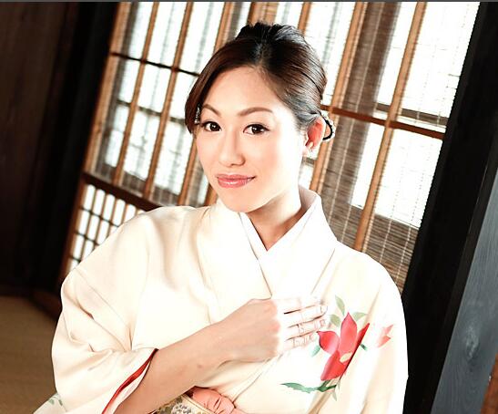 081819_887-1pon 温泉人妻女将北山かんな沉沦极乐性服务