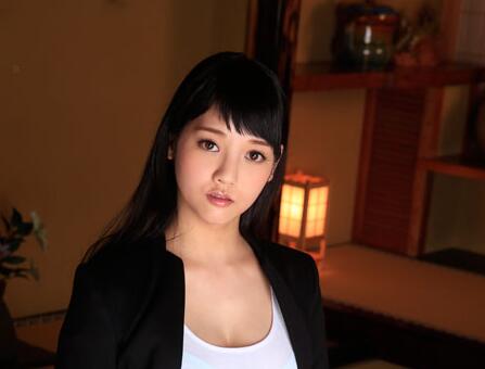 みづなれい 人妻深夜密會實錄 背德偷情高潮不斷