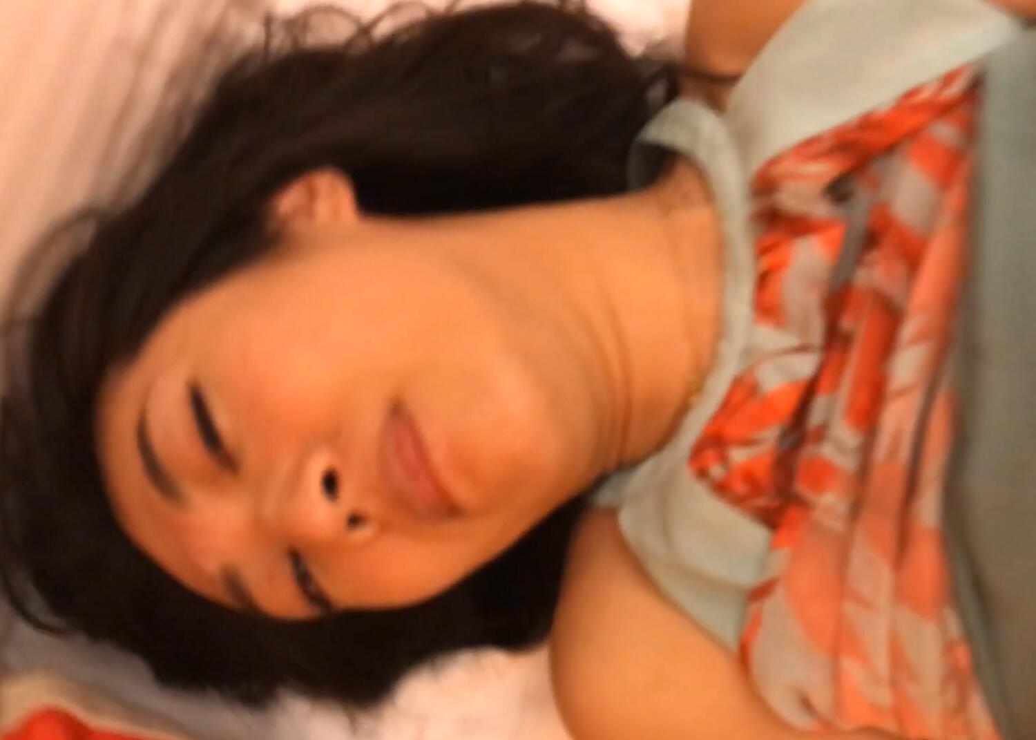 HK-001 OL慾望解放！高冷女上司辦公桌騎乘激戰 制服誘惑全記錄