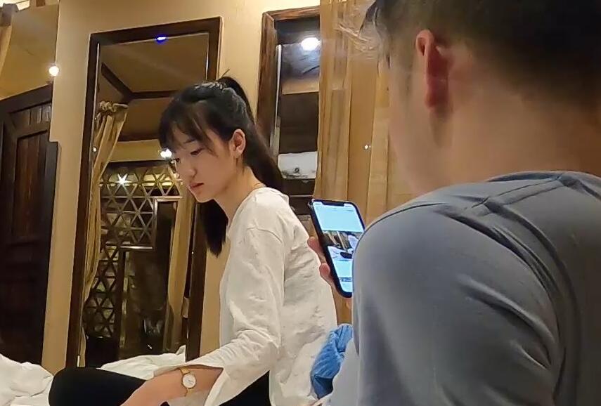 素人嫩模私密约啪全记录 高清特写激情碰撞不间断