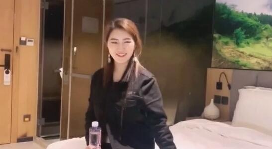沈樵上位實錄 18線女星暗夜獻身導演換取火辣片約內幕