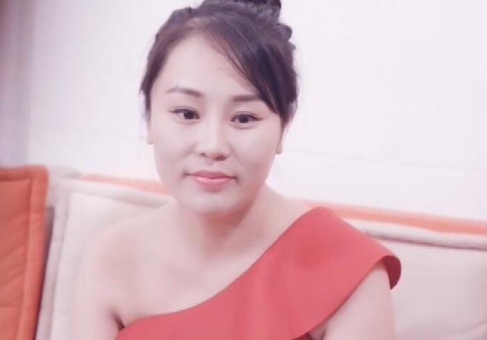 催眠师假借治疗诱奸求子少妇 内射中出全程实录