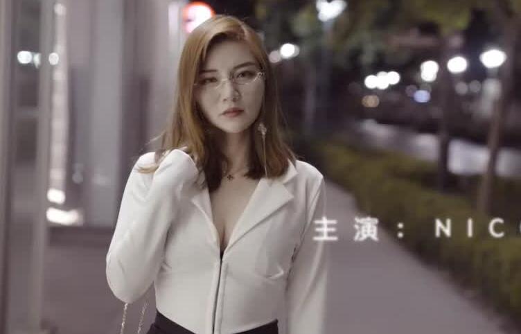 补习老师nicolove课后单独辅导 激烈师生互动突破禁忌