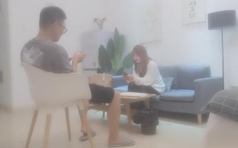 微信约炮实录 离异熟女饥渴难耐求猛男激情交合