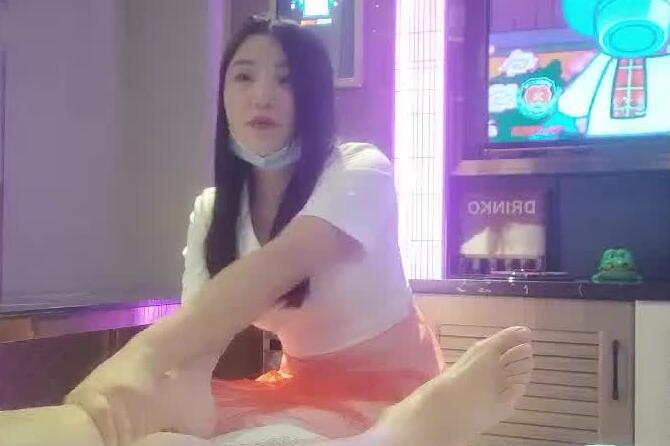 伟哥寻欢09-19 青春技师激情推油，骚浪互动全程高能