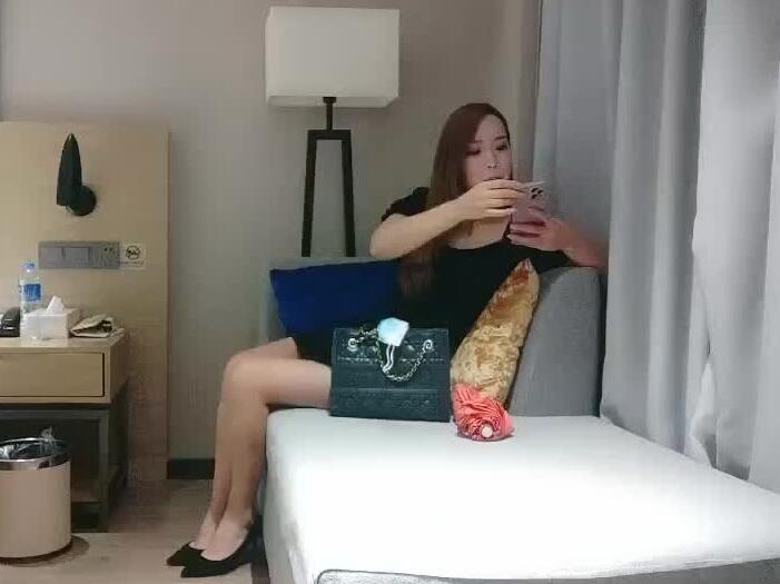 鑫仔探花09-16 高挑御姐黑丝美腿激情约战