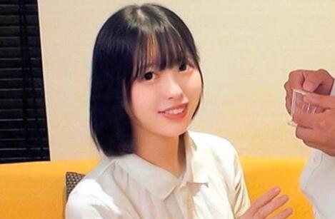 OREC-883 青涩少女初尝禁果，懵懂探索欲望边缘