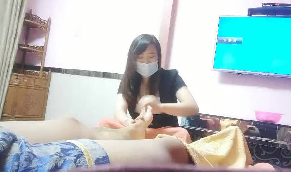 山雞優選09-04 頂級會所女侍被挑逗到濕身失守！禁忌服務全紀錄
