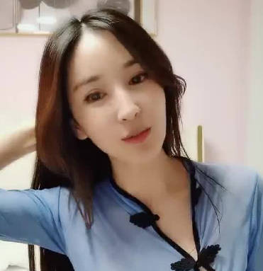 极品女友的诱惑之夜 风情万种让你欲罢不能