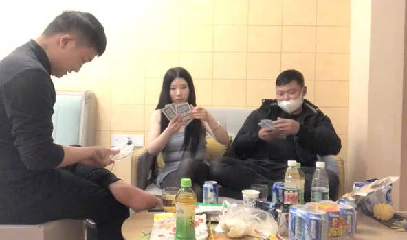 火辣女模激情约炮 丰满身材诱惑实战