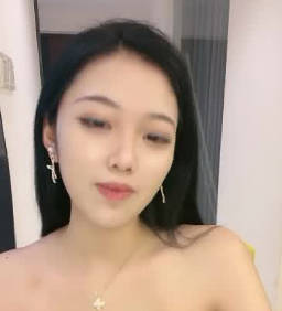 绝美尤物真空上阵 湿身挑逗极致诱惑