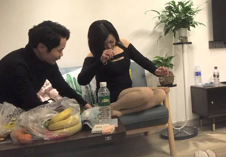 熟女探花02-25 大长腿熟女激情约战办公室诱惑