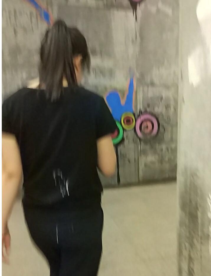 黑虎番外-紧身黑辣妹后入狂顶 臀浪喷射视觉盛宴
