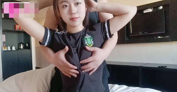 富婆私密SPA体验 按摩师特殊手法深入服务