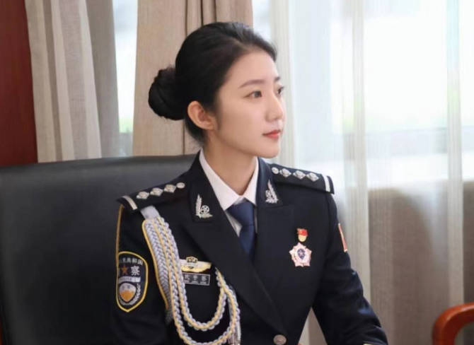 警花张津瑜7段私密视频合集完整泄露