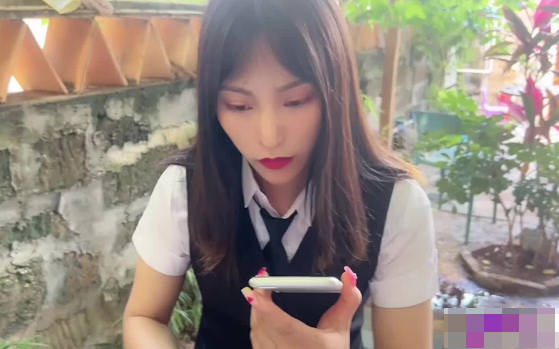 飢渴OL保險員上門服務 辦公室激情纏綿直搗花心濕身誘惑