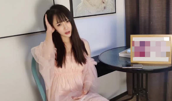 糖糖创业缺钱求助老同学，意外激情缠绵抵债