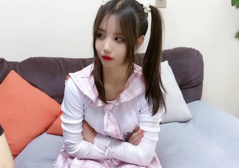 娜美-清纯妹妹初尝禁果的诱惑教学实录
