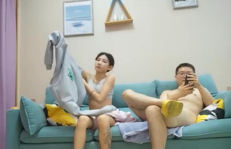 二狗寻花11-17教室偷欢实录！清纯学妹主动求爱制服诱惑