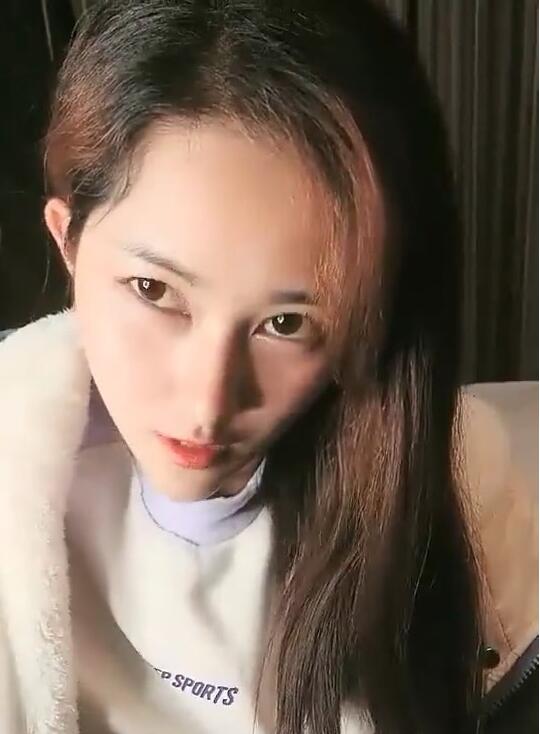 老李探花11-11夜班厂妹实录 车间暗角激情碰撞兼职诱惑