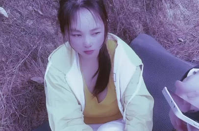 嘉洛-迷途女大学生密林遇险惨遭粗暴侵犯实录