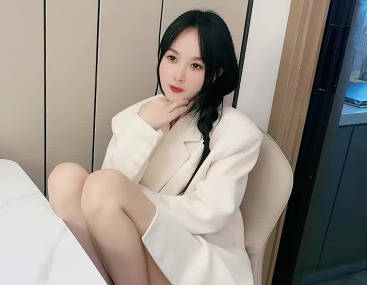兔女郎激情庆生夜 男友惊喜连连直呼受不了