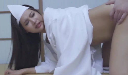 出差夜宿荒村老宅遇神秘豔鬼 禁忌交歡驚魂實錄