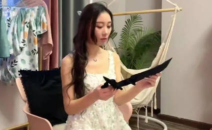 una尤奈-暗夜魅惑綻放 禁忌交纏引爆感官極限風暴