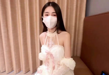 锅锅酱白丝洛丽塔娇喘连连 发情时刻湿身诱惑