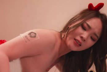 91PCM-010聖誕夜激情狂歡 極樂盛宴讓你慾火難耐