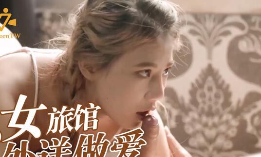 JK双马尾教室骑乘 湿身娇喘反差征服