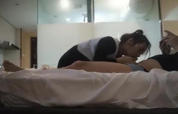 放学后女教师私密辅导 激情教学让学生无法抗拒