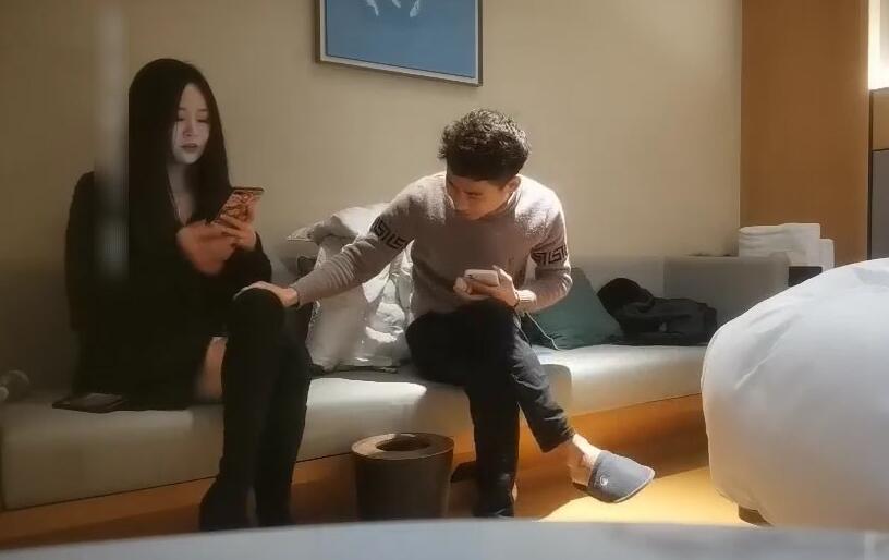 文軒探花02-23 極品長腿女神私密約會，火辣互動讓你心跳加速
