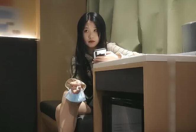 文轩探花04-18美容院人妻兼职激情实录 暗香浮动撩人心弦