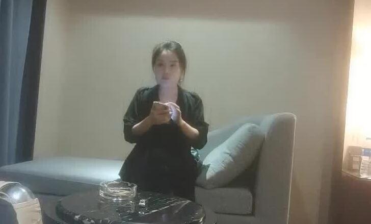 05-05 风骚美容院老板娘密室沦陷，三哥猎手征服实录
