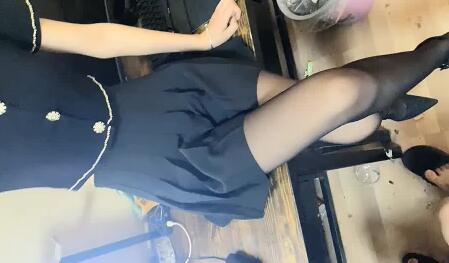 网吧暗角实录 饥渴女骑乘狂野榨汁不停歇