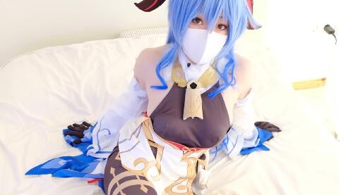 柚子貓黑絲潤滑油PLAY 濕身誘惑極致纏綿高能劇情