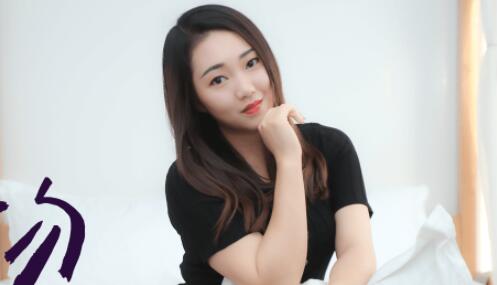 91CM-169林雨露激情拆礼盒 湿身诱惑真空上阵