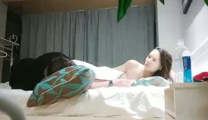 操人诛心08-06 饥渴小少妇双龙入洞疯狂3P淫叫连连