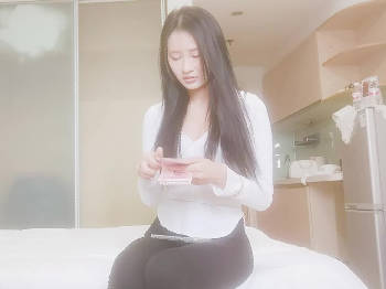 硬殼探花-清純學妹戶外偷歡 蜜臀浪叫反差征服野戰實錄