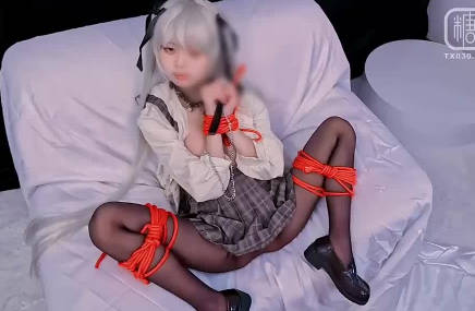 漫展少女约拍遭摄影师诱骗强奸 偷拍胁迫内射全过程曝光