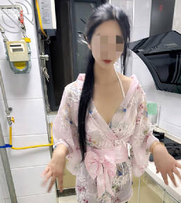 姐姐蕾絲真空誘惑 下班回家被弟弟按牆激情纏綿