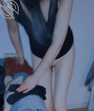 同學會後嚴師變慾女！醉酒班主任于燕被我扛回家整夜狂歡