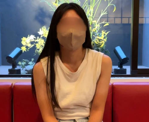 FC2PPV-4631394 24岁OL办公室激情实录 制服诱惑内射中出