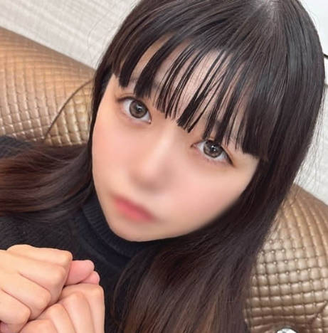 FC2PPV-4628062 嘴上抗拒身体却诚实 暗房强袭彻底征服她的饥渴