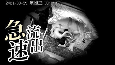 翘课学妹被男友狂操到哭叫 红肿小穴颤抖求饶❤️