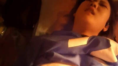200元城中村熟女刚下钟遇饥渴男直入主题