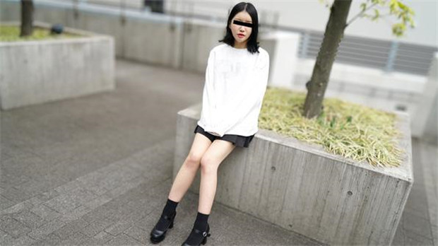 10musume 020923_01 痴女厕所狂野实录，天然妹解锁羞耻新姿势