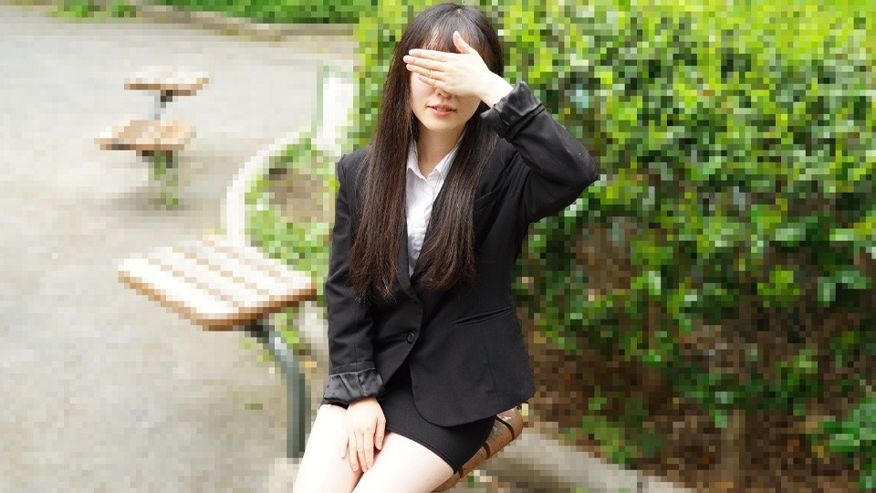 10musume-求职女惨遭面试官潜规则 神山桃香被迫内射实战教学